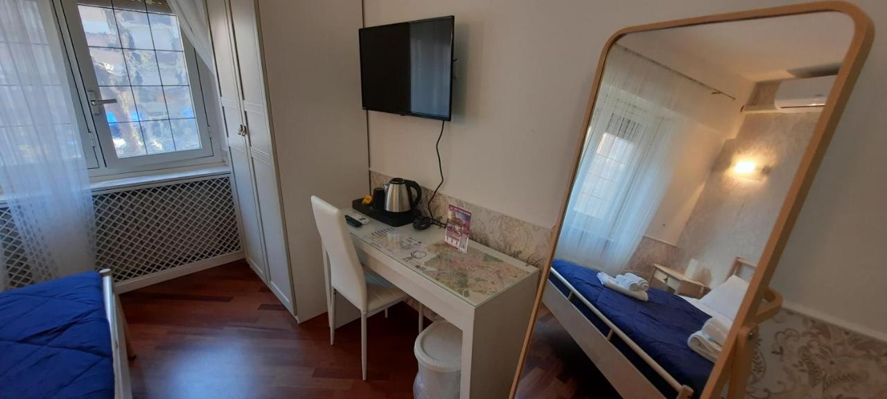 Casa de hóspedes Aurelio Deluxe *